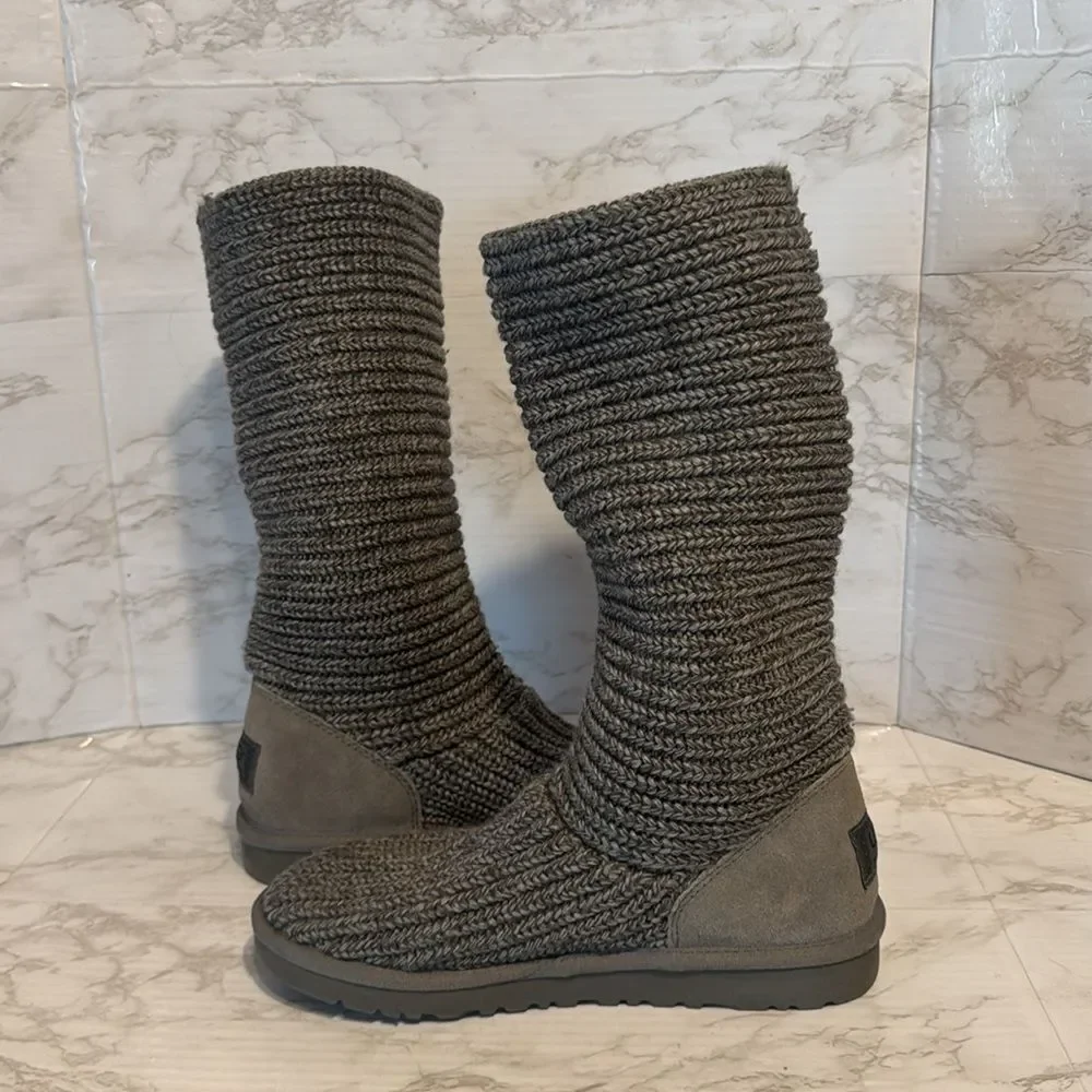 UGG Cardy 5649 Gray Sock Knit Tall Button Slipper Winter Boots Womens 6